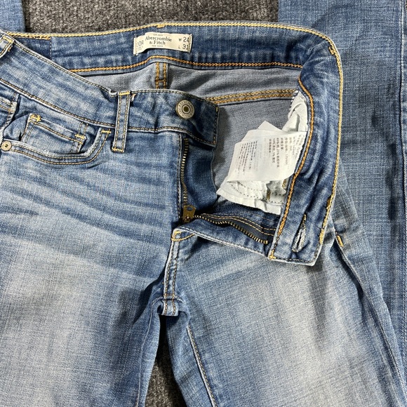 * Abercrombie & Fitch Junior’s Light Washed Skinny Jeans Sz 00R - Picture 11 of 14